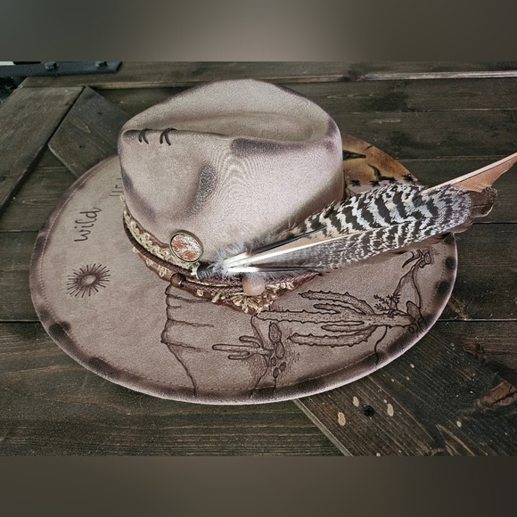 NWT Beige Wild heart desert scape burned Fedora cowboy hat - Picture 4 of 9